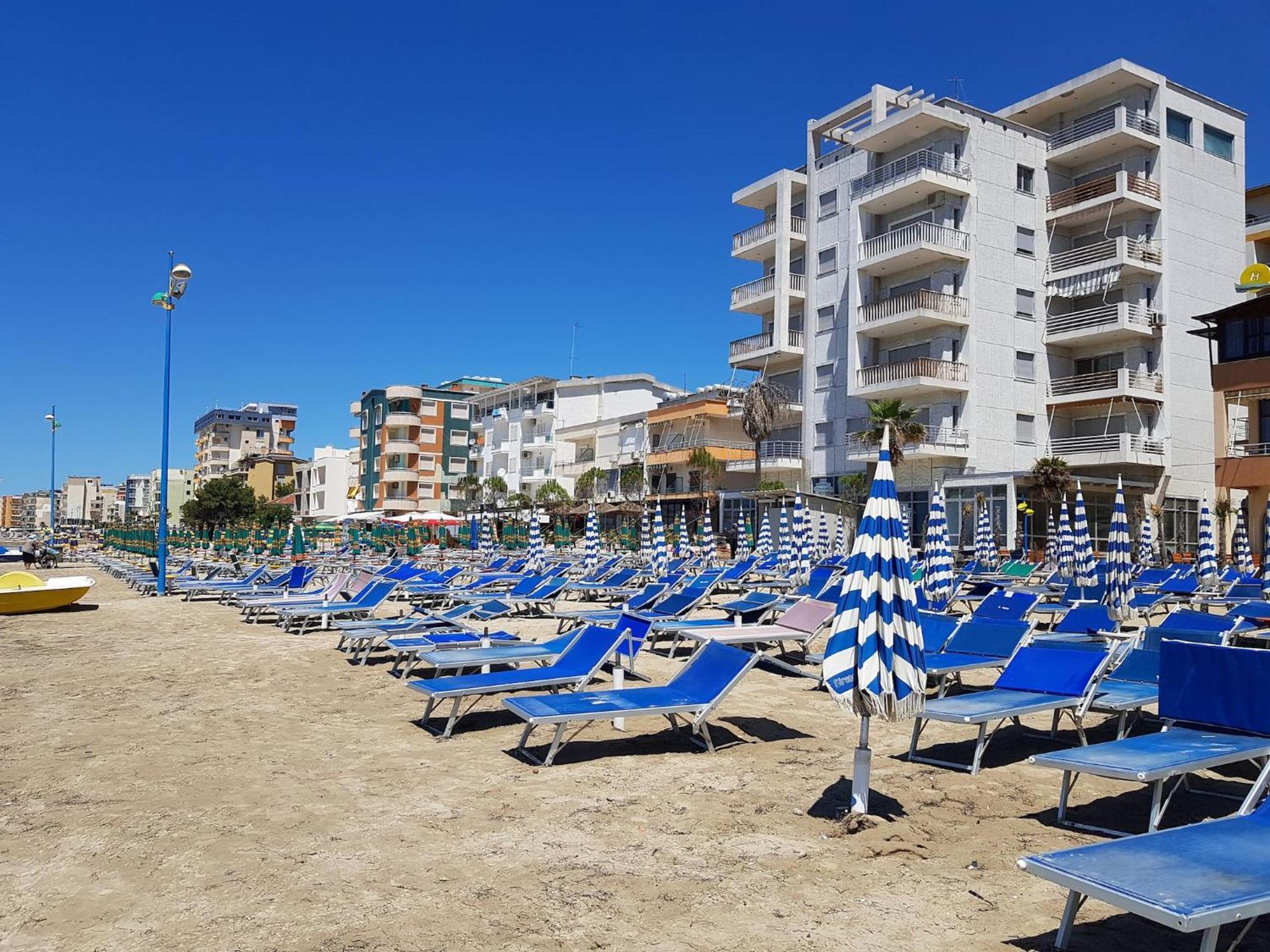 Sea View Apartments In Durrës Eksteriør billede